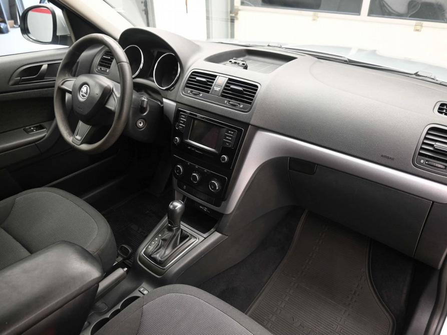 Skoda Yeti I Рестайлинг Ростов-на-Дону  - изображение 7