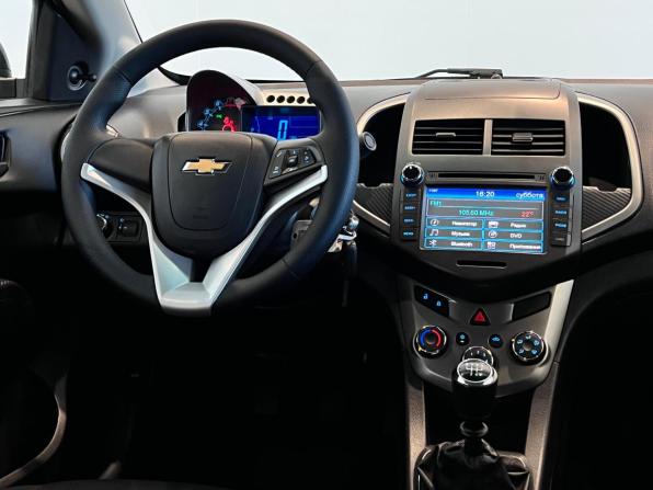 Chevrolet Aveo II с пробегом 2015 года, цена 730 000 рублей, 130425 км, седан, Автокод Объявления