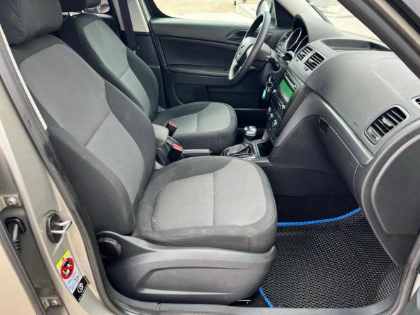 Skoda Yeti I с пробегом 2012 года, цена 1 035 000 рублей, 136864 км, внедорожник, Автокод Объявления