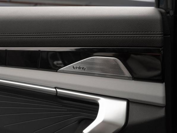Geely Atlas II с пробегом 2024 года, цена 3 050 000 рублей, 40832 км, внедорожник, Автокод Объявления