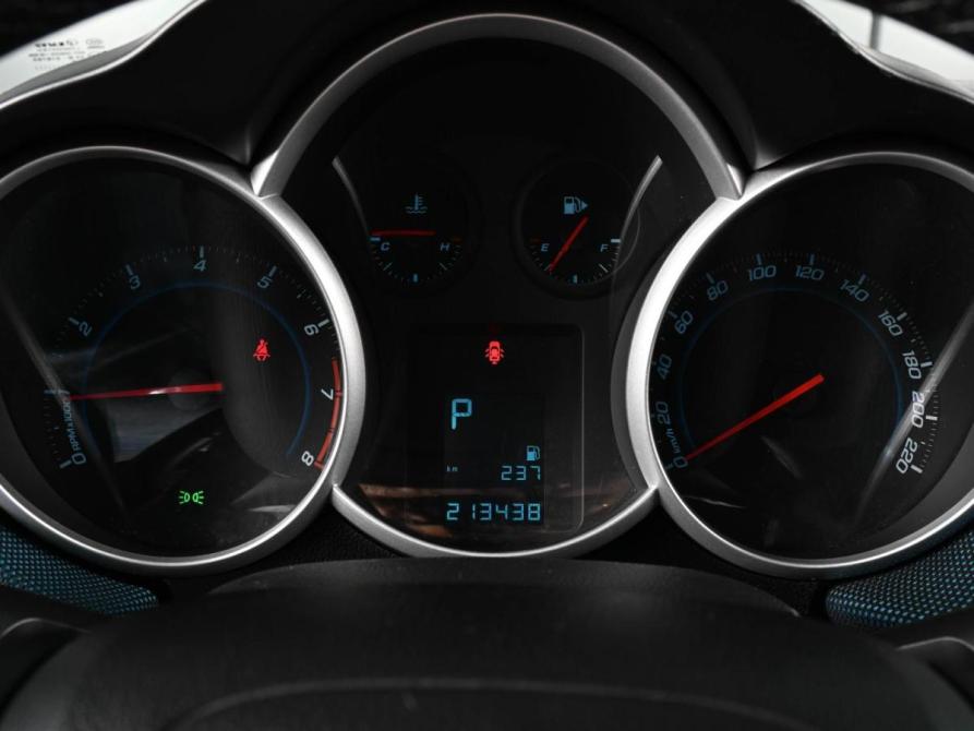 Chevrolet Cruze I Рестайлинг Ростов-на-Дону  - изображение 15