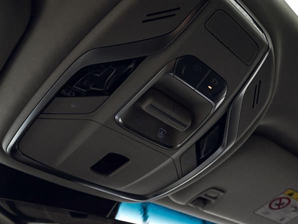 Geely Atlas Pro с пробегом 2022 года, цена 1 975 000 рублей, 64000 км, внедорожник, Автокод Объявления