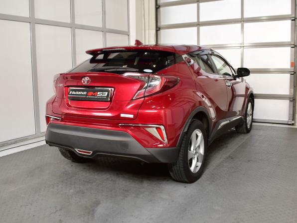 Toyota C-HR I с пробегом 2018 года, цена 2 189 995 рублей, 29134 км, внедорожник, Автокод Объявления