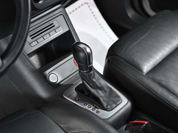 Volkswagen Tiguan I Рестайлинг с пробегом 2013 года, цена 875 000 рублей, 134694 км, внедорожник, Автокод Объявления