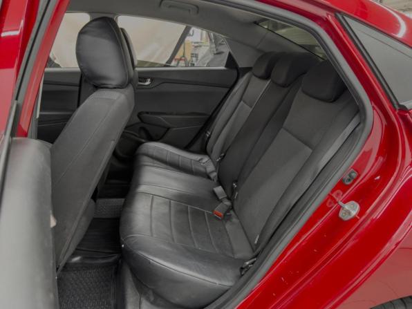 Hyundai Solaris II Рестайлинг с пробегом 2021 года, цена 1 340 000 рублей, 107465 км, седан, Автокод Объявления