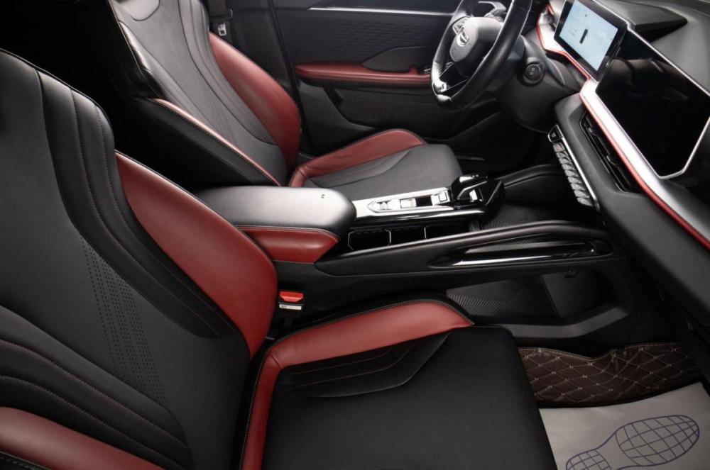 Geely Coolray I Рестайлинг 2 Оренбург  - изображение 22