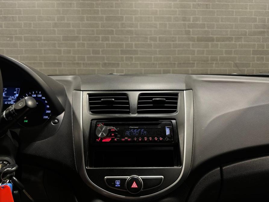 Hyundai Solaris I Рестайлинг Челябинск  - изображение 9