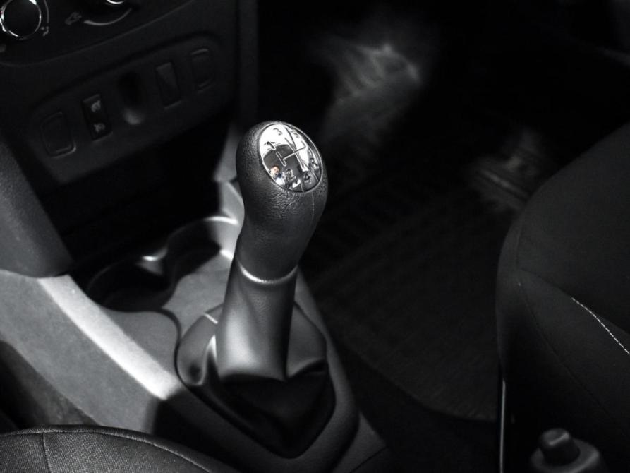 Renault Sandero II Санкт-Петербург  - изображение 12