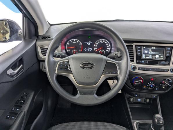 Hyundai Solaris II с пробегом 2019 года, цена 1 270 000 рублей, 79113 км, седан, Автокод Объявления
