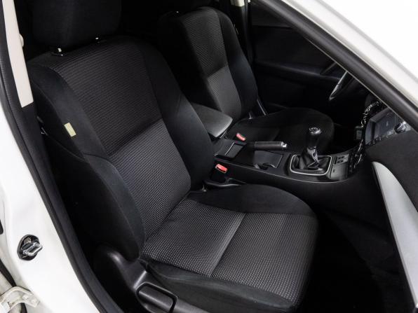 Mazda 3 II (BL) Рестайлинг с пробегом 2013 года, цена 990 000 рублей, 165787 км, седан, Автокод Объявления