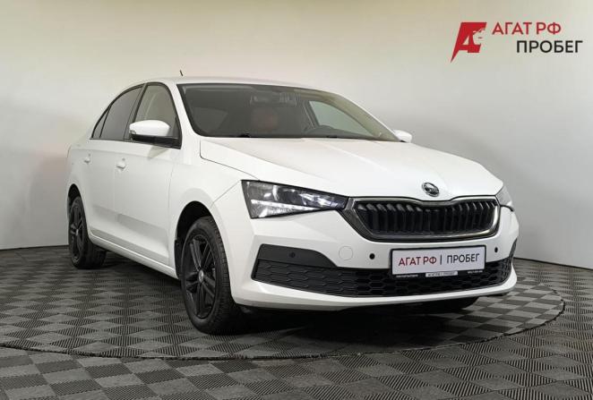 Skoda Rapid II с пробегом 2022 года, цена 1 686 000 рублей, 96549 км, лифтбек, Автокод Объявления