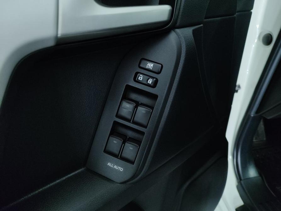 Toyota Land Cruiser Prado 150 Series Рестайлинг 2 Ростов-на-Дону  - изображение 30
