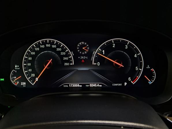 BMW 5 серии VII (G30/G31/G38) с пробегом 2018 года, цена 4 050 000 рублей, 173050 км, седан, Автокод Объявления