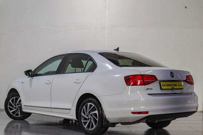 Volkswagen Jetta VI Рестайлинг с пробегом 2018 года, цена 1 559 000 рублей, 96290 км, седан, Автокод Объявления