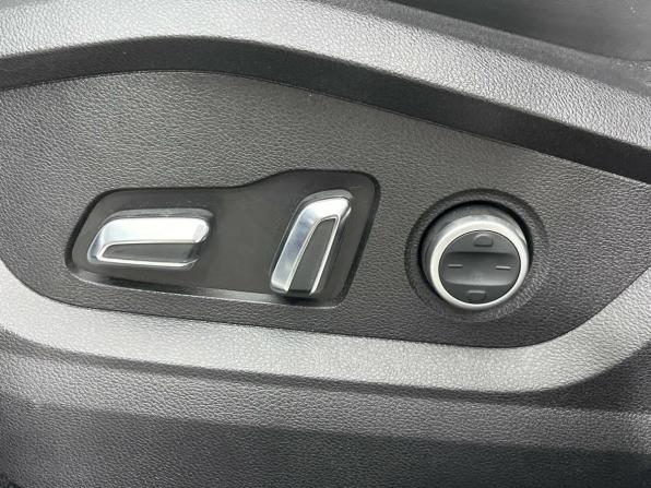 Exeed LX I Рестайлинг 2 с пробегом 2024 года, цена 2 290 000 рублей, 6450 км, внедорожник, Автокод Объявления