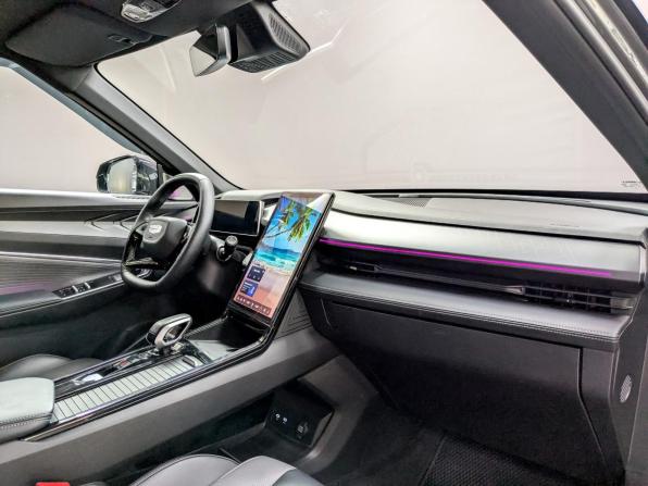 Geely Cityray с пробегом 2024 года, цена 2 415 000 рублей, 30003 км, внедорожник, Автокод Объявления