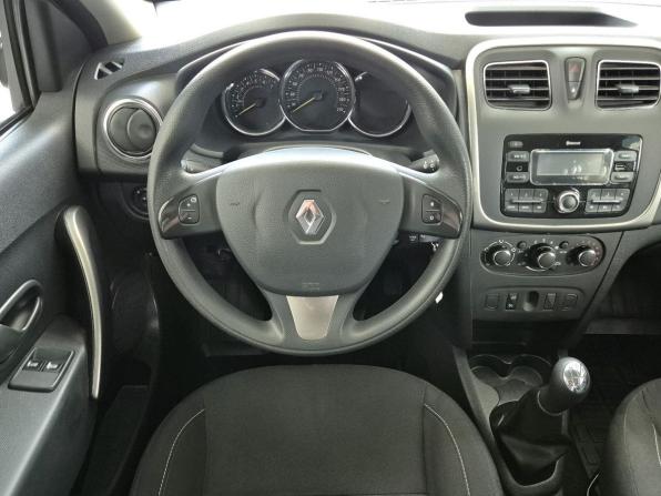 Renault Sandero II с пробегом 2017 года, цена 1 049 000 рублей, 91054 км, хэтчбек, Автокод Объявления
