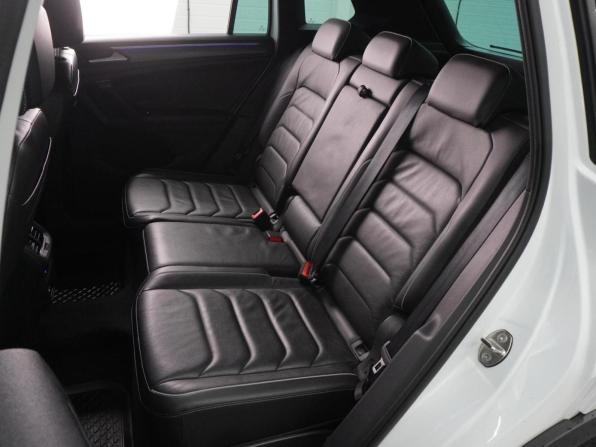 Volkswagen Tiguan II Рестайлинг с пробегом 2021 года, цена 3 922 000 рублей, 155029 км, внедорожник, Автокод Объявления