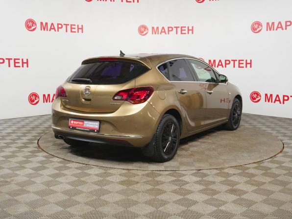 Opel Astra J Рестайлинг с пробегом 2013 года, цена 733 000 рублей, 179153 км, хэтчбек, Автокод Объявления