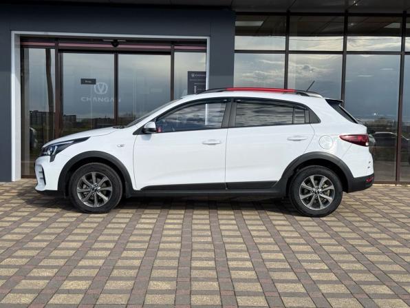 Kia Rio IV Рестайлинг с пробегом 2021 года, цена 1 630 000 рублей, 100060 км, хэтчбек, Автокод Объявления