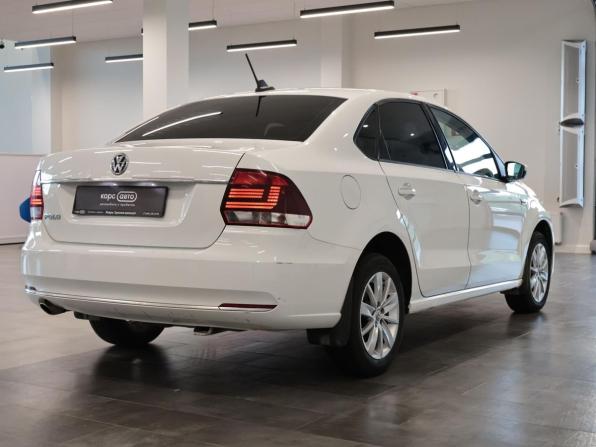 Volkswagen Polo V Рестайлинг с пробегом 2018 года, цена 1 085 000 рублей, 97469 км, седан, Автокод Объявления