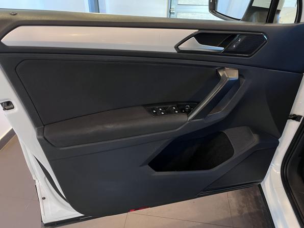 Volkswagen Tiguan II с пробегом 2017 года, цена 2 385 000 рублей, 167507 км, внедорожник, Автокод Объявления