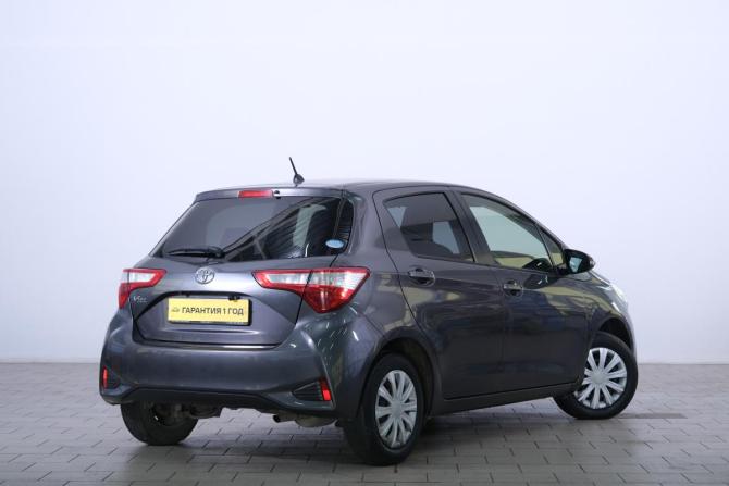 Toyota Vitz III (XP130) Рестайлинг 2 с пробегом 2019 года, цена 1 099 000 рублей, 90800 км, хэтчбек, Автокод Объявления