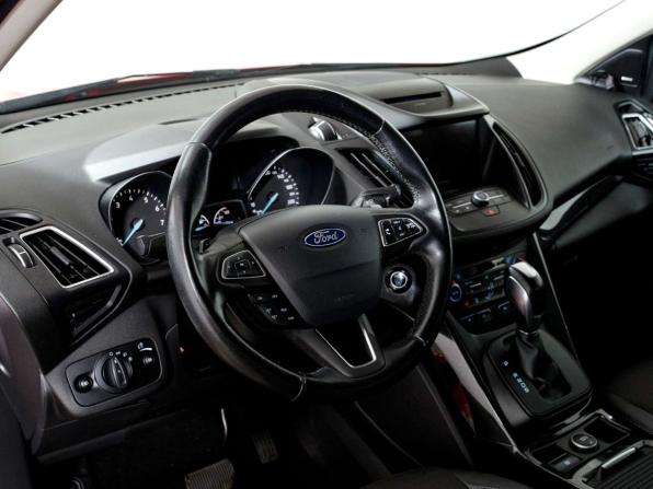 Ford Kuga II Рестайлинг с пробегом 2018 года, цена 1 648 000 рублей, 145721 км, внедорожник, Автокод Объявления