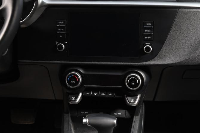 Kia Rio IV Рестайлинг с пробегом 2021 года, цена 1 899 000 рублей, 47002 км, хэтчбек, Автокод Объявления