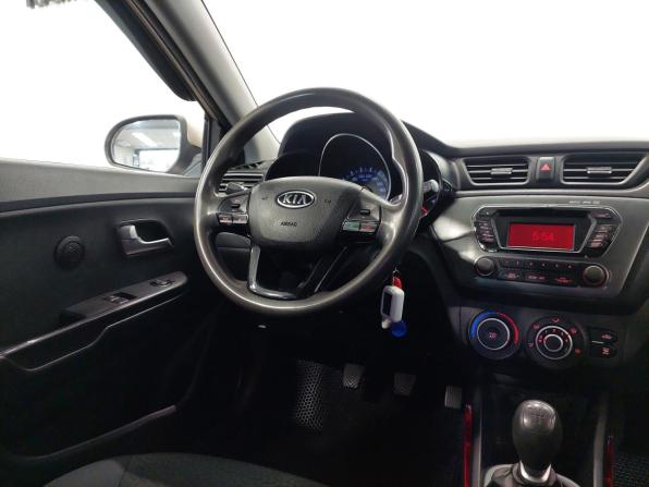 Kia Rio III с пробегом 2012 года, цена 570 000 рублей, 206000 км, седан, Автокод Объявления