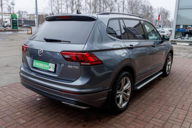 Volkswagen Tiguan II Рестайлинг (China Market) с пробегом 2020 года, цена 2 700 000 рублей, 90672 км, внедорожник, Автокод Объявления