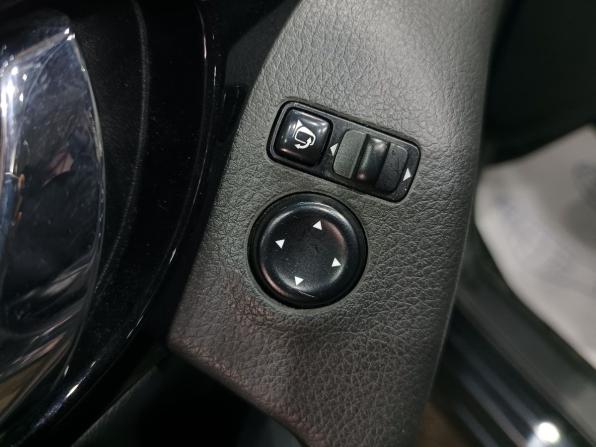 Nissan Qashqai II с пробегом 2017 года, цена 1 575 000 рублей, 118500 км, внедорожник, Автокод Объявления