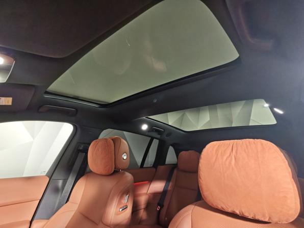 Li Auto (Lixiang) L7 I Рестайлинг с пробегом 2024 года, цена 6 450 000 рублей, 45410 км, внедорожник, Автокод Объявления