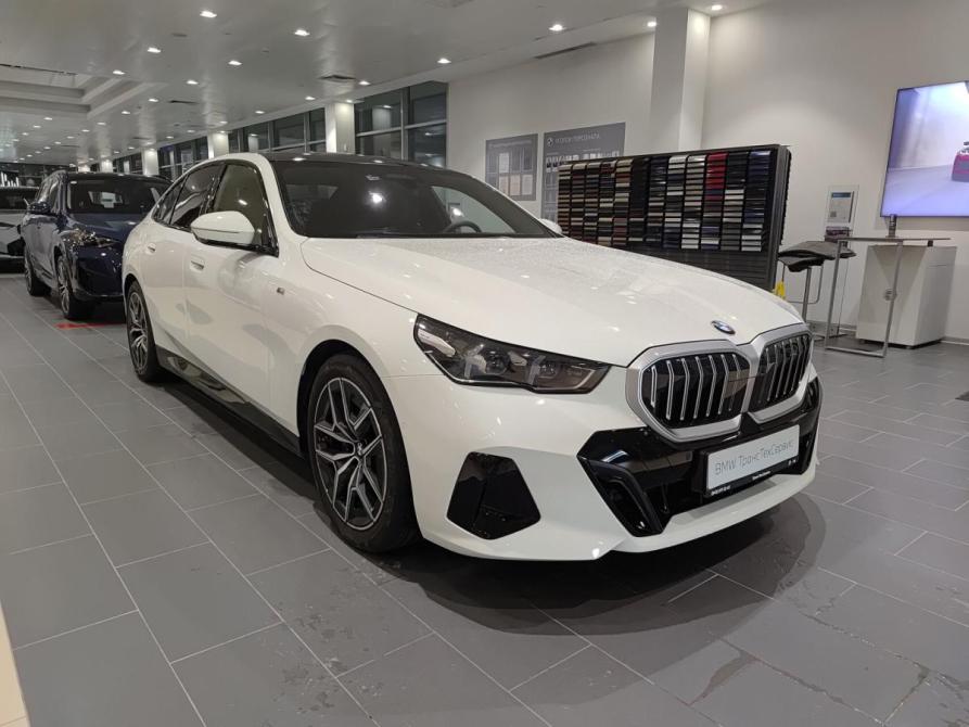 BMW 5 серии VIII (G60/G61/G68) Казань  - изображение 3