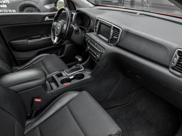 Kia Sportage IV с пробегом 2018 года, цена 1 825 000 рублей, 211770 км, внедорожник, Автокод Объявления