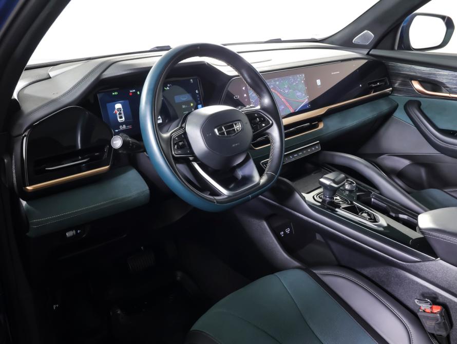 Geely Monjaro I Москва  - изображение 16