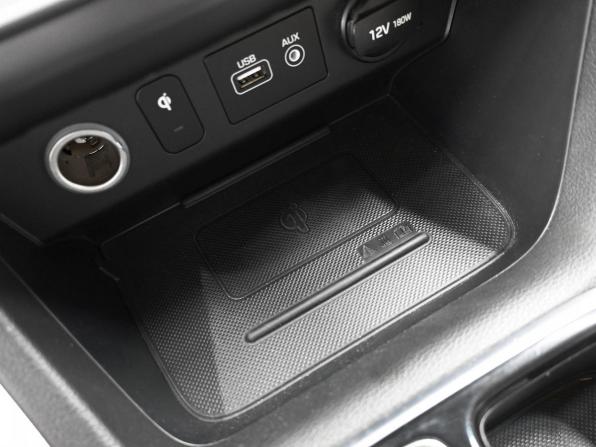 Hyundai Sonata VII (LF) Рестайлинг с пробегом 2017 года, цена 1 945 000 рублей, 131888 км, седан, Автокод Объявления