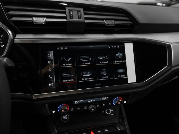 Audi Q3 II (F3) с пробегом 2026 года, цена 3 990 000 рублей, 50 км, внедорожник, Автокод Объявления