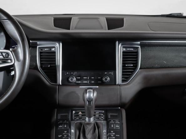 Porsche Macan I с пробегом 2017 года, цена 3 380 000 рублей, 126863 км, внедорожник, Автокод Объявления