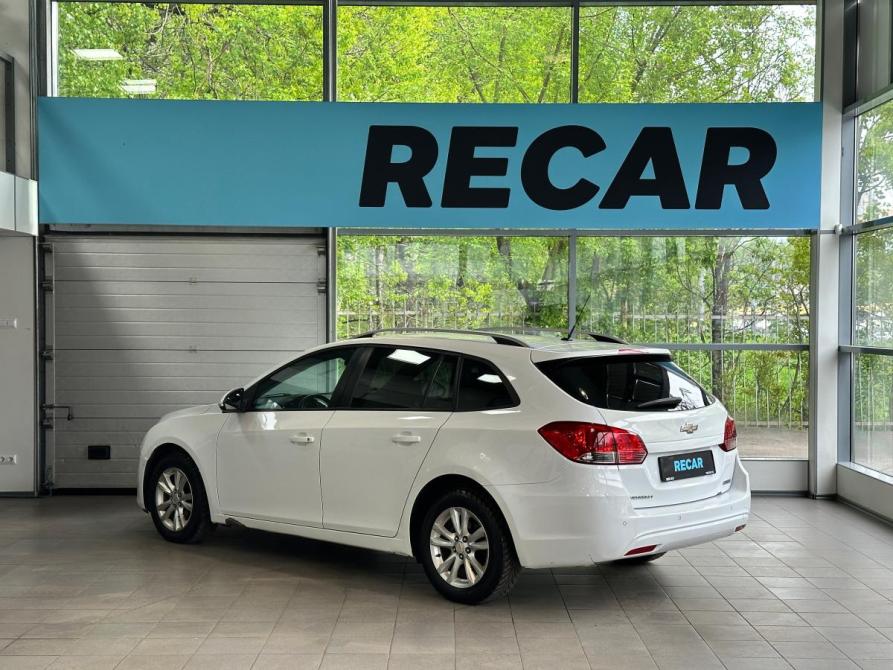 Chevrolet Cruze I Рестайлинг Санкт-Петербург  - изображение 3