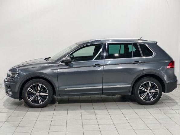 Volkswagen Tiguan II с пробегом 2019 года, цена 2 509 000 рублей, 190367 км, внедорожник, Автокод Объявления