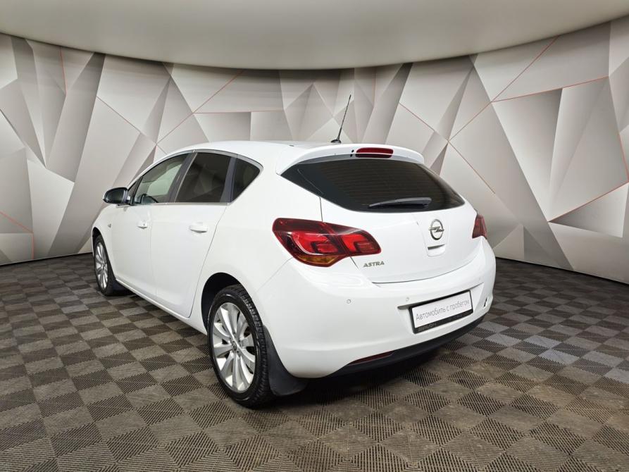 Opel Astra J Москва  - изображение 4