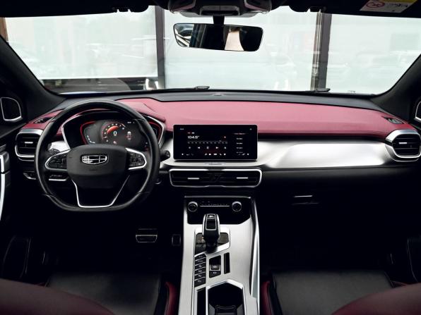Geely Coolray I с пробегом 2022 года, цена 1 760 000 рублей, 53506 км, внедорожник, Автокод Объявления