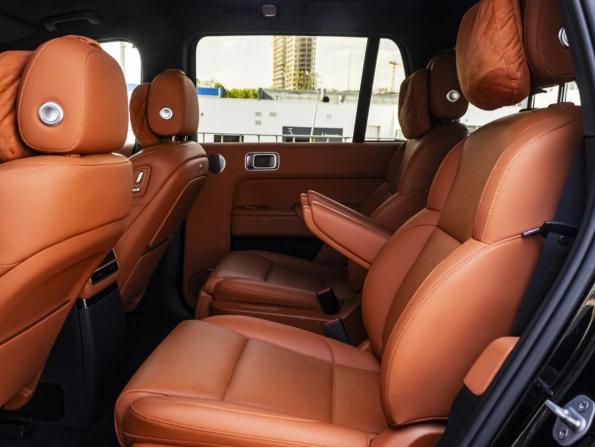 Li Auto (Lixiang) L9 I с пробегом 2023 года, цена 5 899 000 рублей, 39450 км, внедорожник, Автокод Объявления