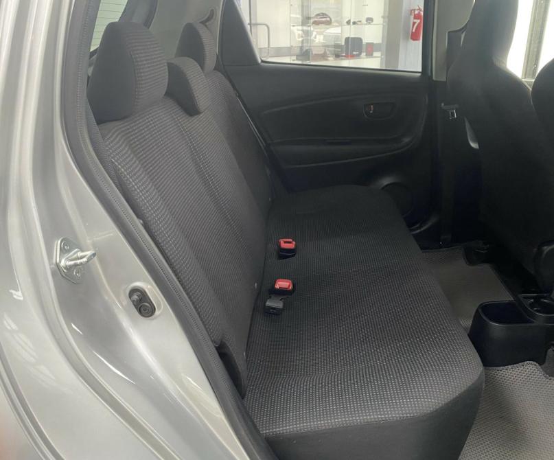 Toyota Vitz III (XP130) Рестайлинг 2 Красноярск  - изображение 6