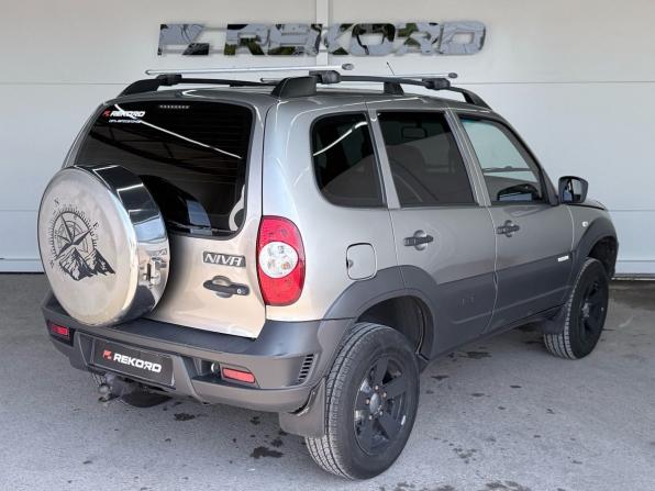 Chevrolet Niva I Рестайлинг с пробегом 2013 года, цена 599 000 рублей, 120000 км, внедорожник, Автокод Объявления