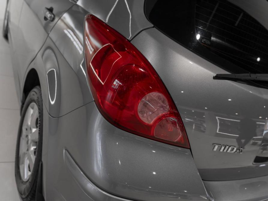 Nissan Tiida I Рестайлинг Москва  - изображение 23