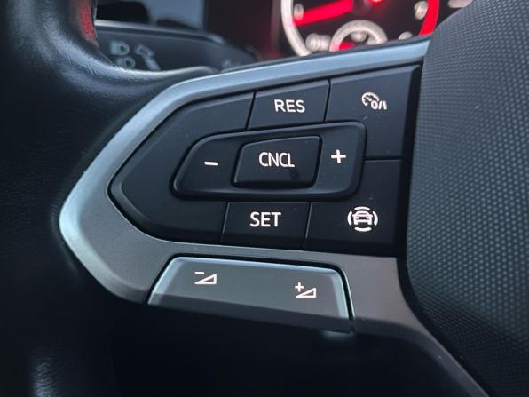 Volkswagen Polo VI с пробегом 2021 года, цена 1 620 000 рублей, 111992 км, лифтбек, Автокод Объявления