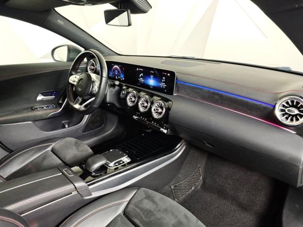 Mercedes-Benz CLA II (C118 X118) с пробегом 2019 года, цена 2 081 000 рублей, 181067 км, седан, Автокод Объявления