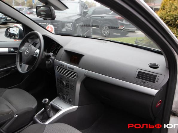 Opel Astra H Рестайлинг с пробегом 2010 года, цена 468 000 рублей, 245000 км, седан, Автокод Объявления